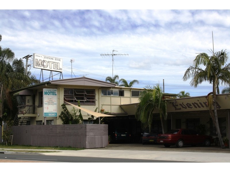 126 Frank Street, Labrador QLD 4215