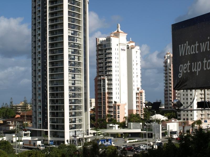 Broadbeach QLD 4218