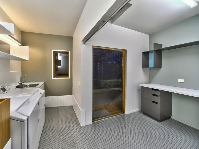 23 Trentham Place, Samford Village QLD 4520