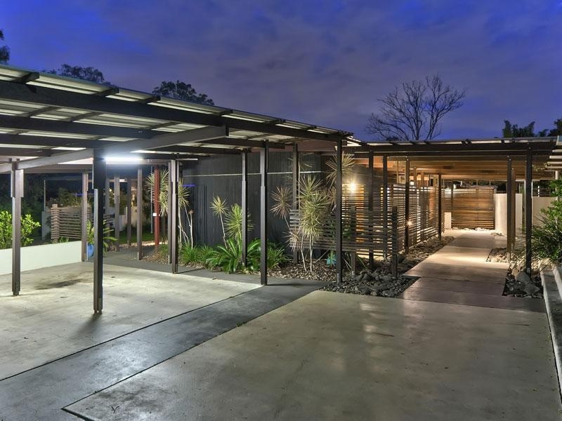 23 Trentham Place, Samford Village QLD 4520