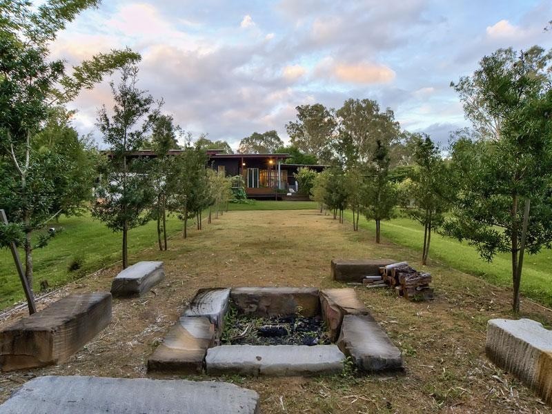 23 Trentham Place, Samford Village QLD 4520