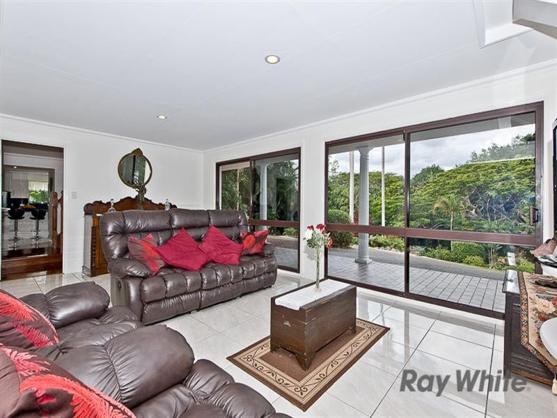 73 Greggs Road, Samford Valley QLD 4520