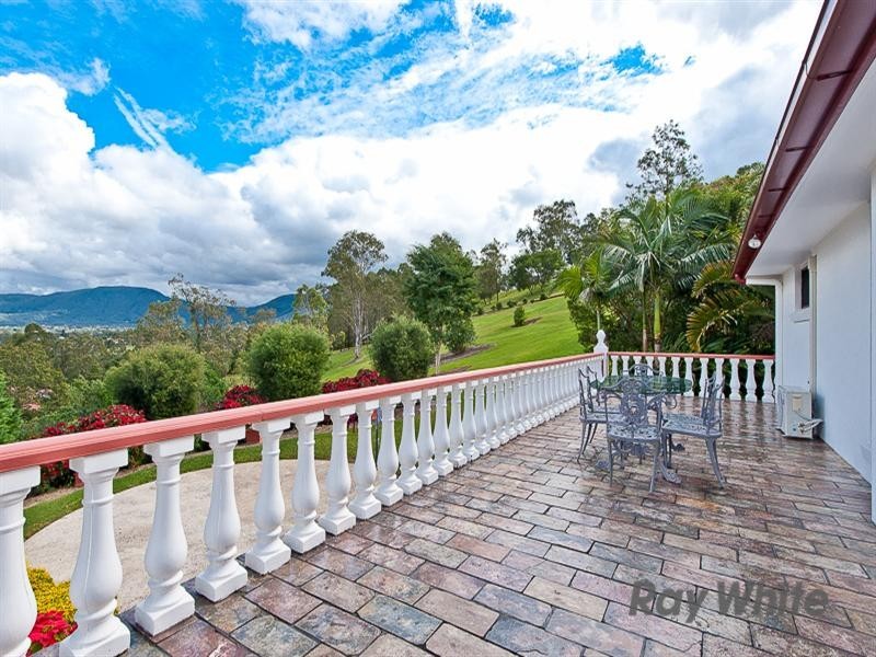 73 Greggs Road, Samford Valley QLD 4520