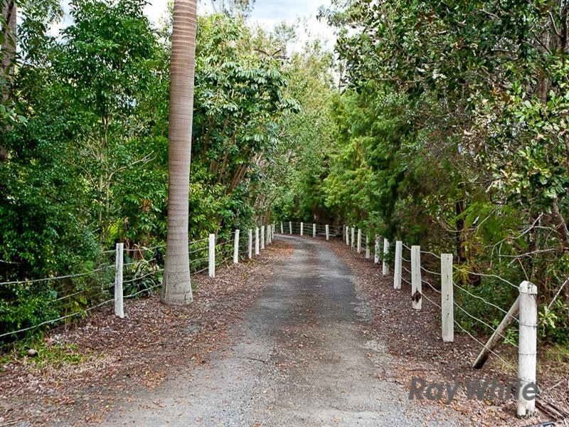 73 Greggs Road, Samford Valley QLD 4520
