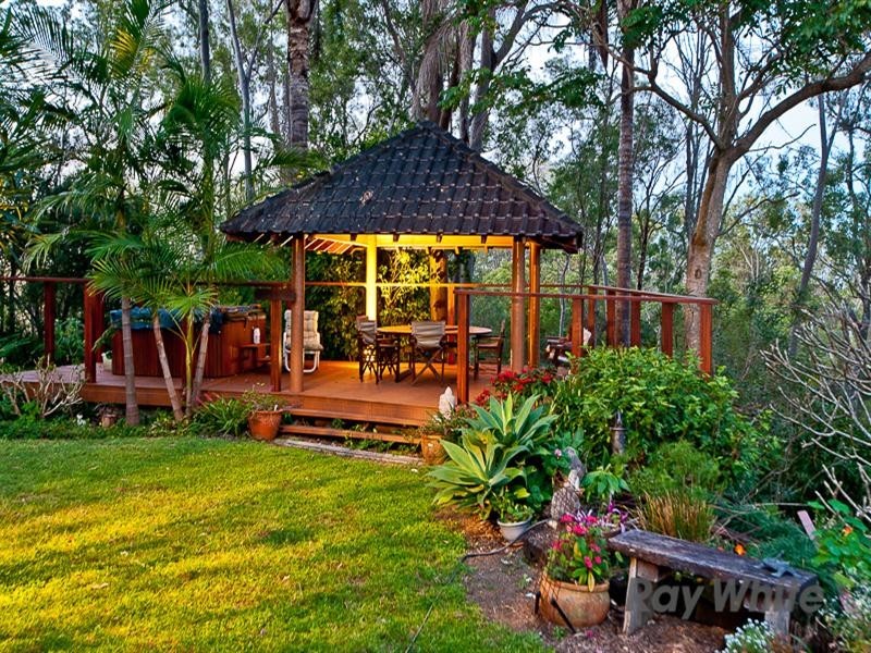 12 Hyde Road, Whiteside QLD 4503