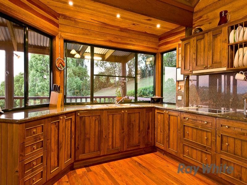 3 Highcrest Street, Ocean View QLD 4521