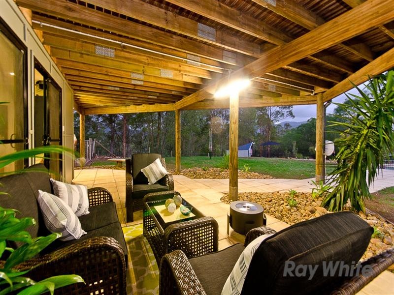 86 Ray Booker Court, Kobble Creek QLD 4520