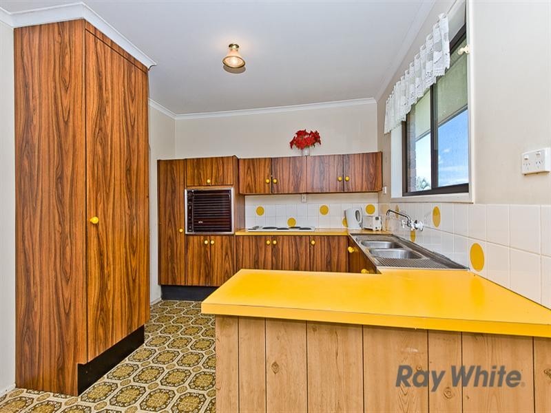 6 Sutherland Drive, Strathpine QLD 4500