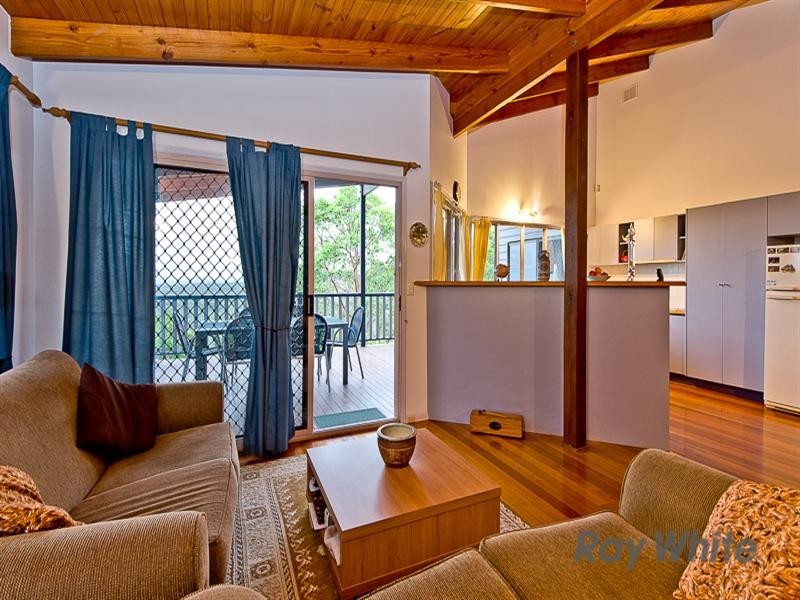 Armstrong Creek QLD 4520