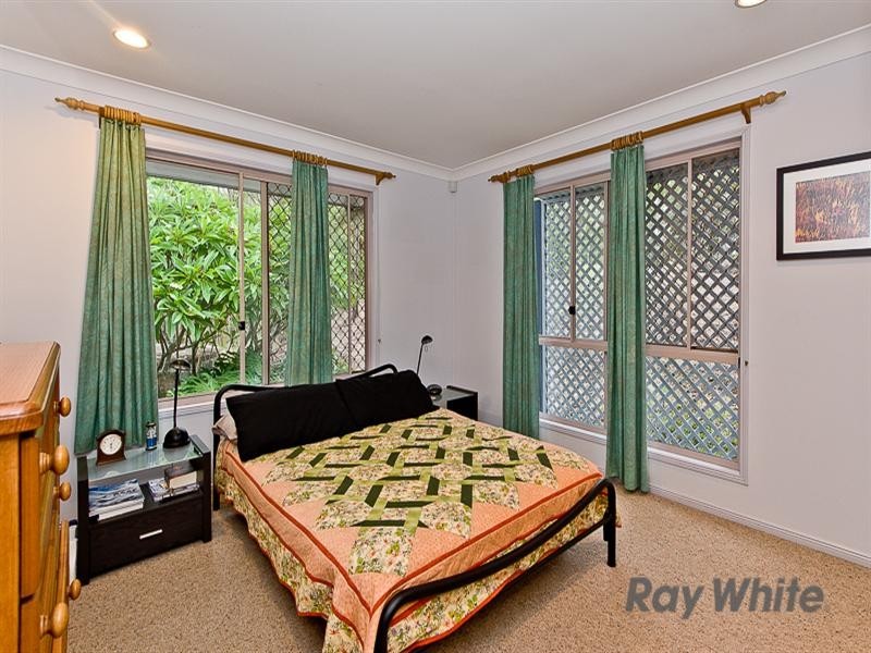 Armstrong Creek QLD 4520