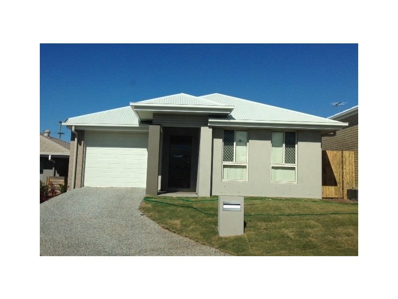 18A Bowerbird Crescent, Dakabin QLD 4503