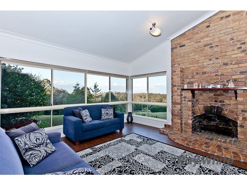12 Highcrest Street, Ocean View QLD 4521