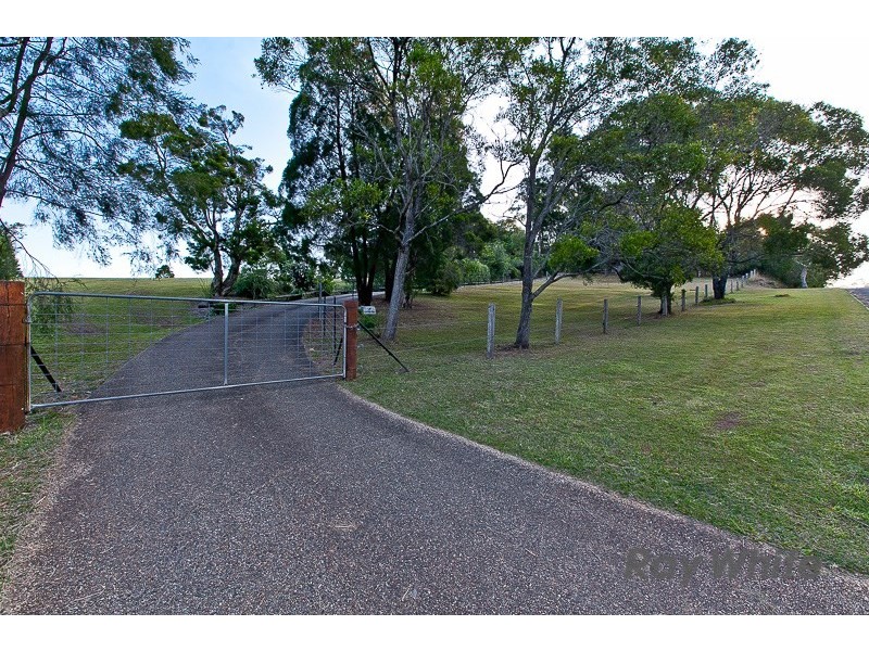 12 Highcrest Street, Ocean View QLD 4521