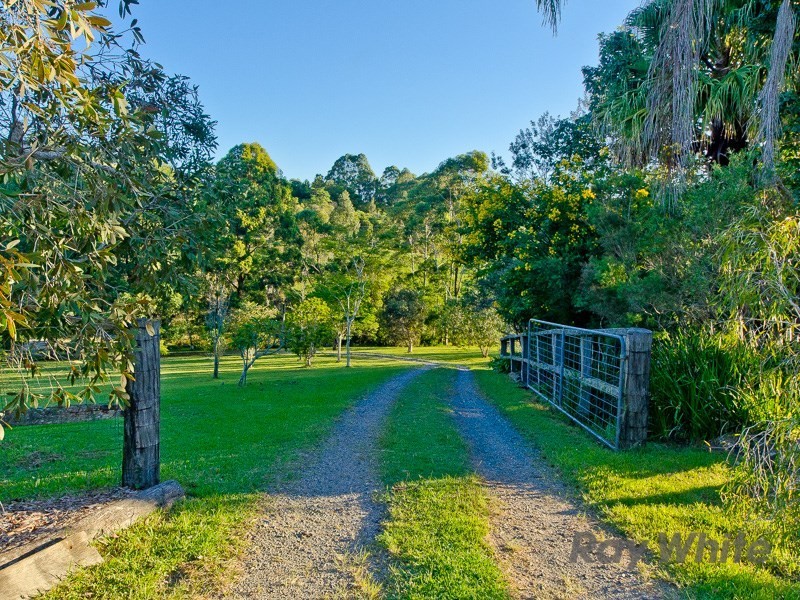 17 Highcrest Street, Ocean View QLD 4521