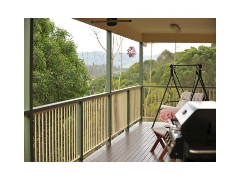 Armstrong Creek QLD 4520