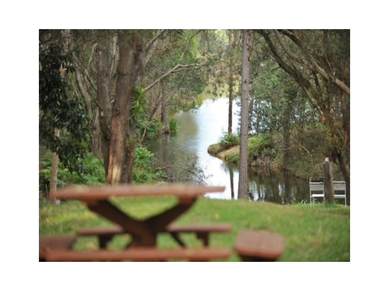 Armstrong Creek QLD 4520