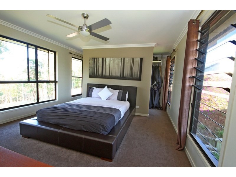 23 Grand View Drive, Ocean View QLD 4521