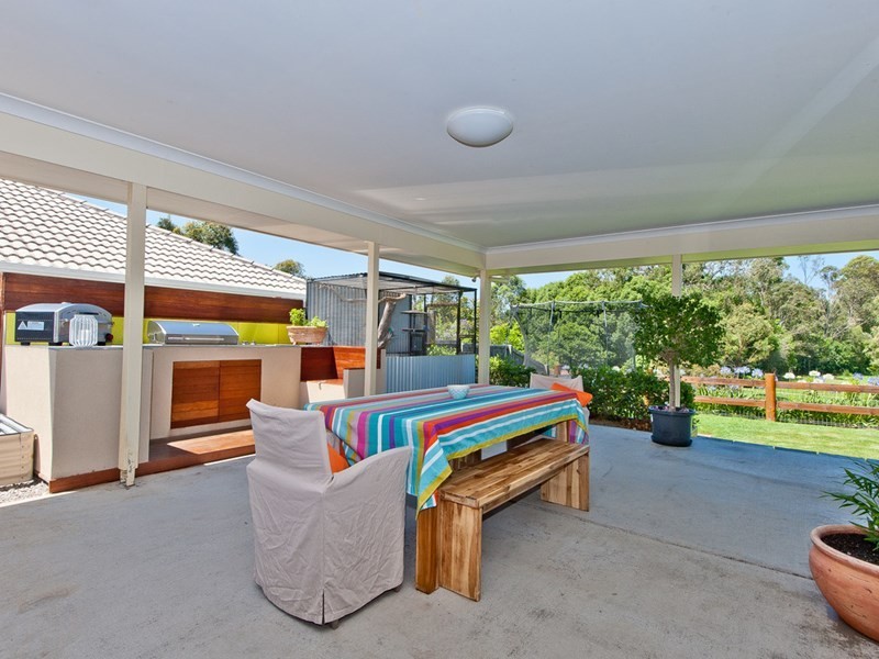 9 Rail Close, Dayboro QLD 4521