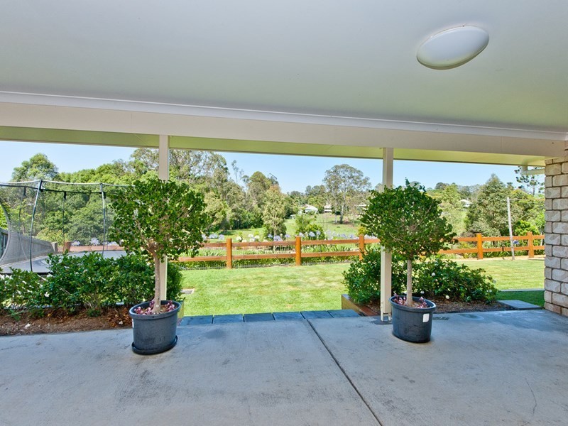 9 Rail Close, Dayboro QLD 4521