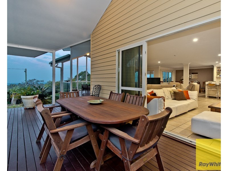 132 Townsend Road, Ocean View QLD 4521