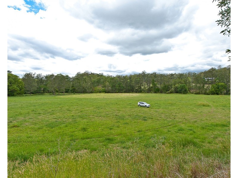 31 Branch Road, Kobble Creek QLD 4520