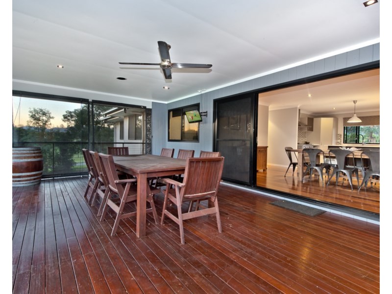 20 Diane Drive, Dayboro QLD 4521