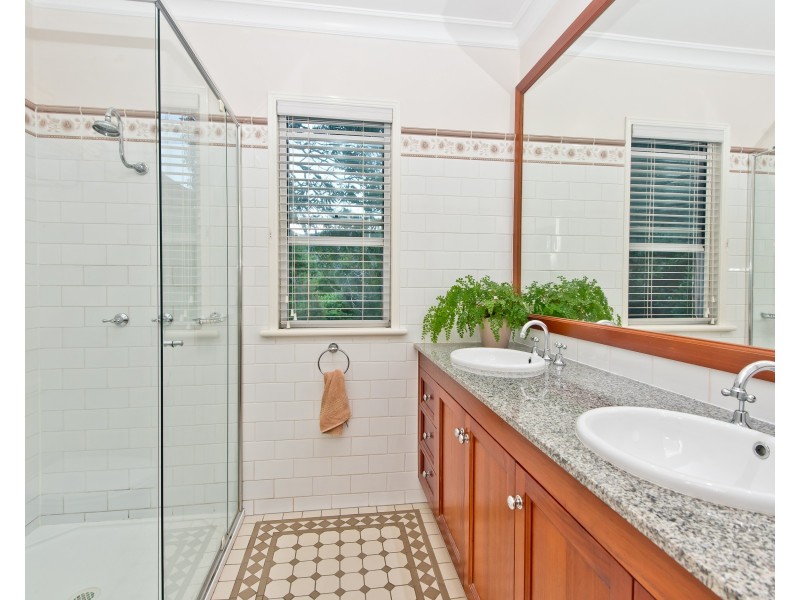 120 Basin Road, Samsonvale QLD 4520