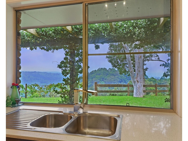 221 Robinson Road South, Ocean View QLD 4521