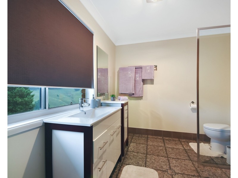 221 Robinson Road South, Ocean View QLD 4521