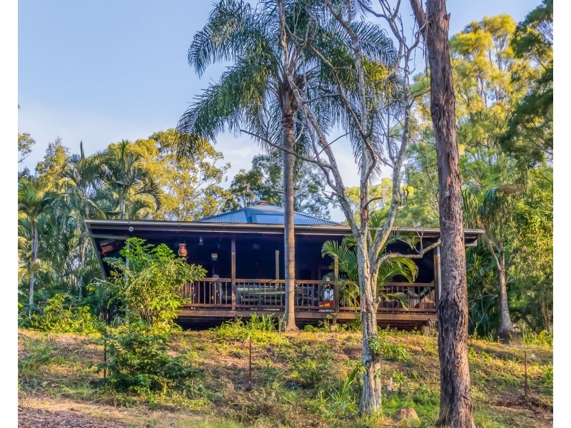 24 Collins Street, Moorina QLD 4506