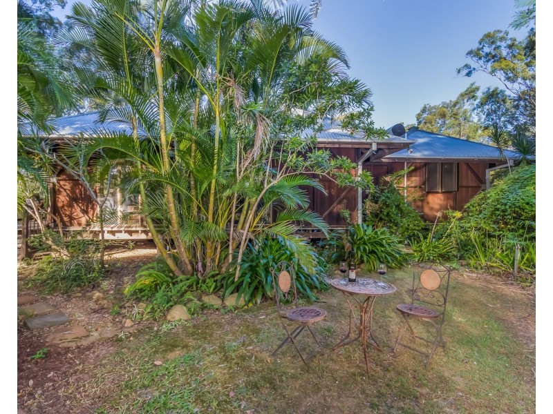 24 Collins Street, Moorina QLD 4506