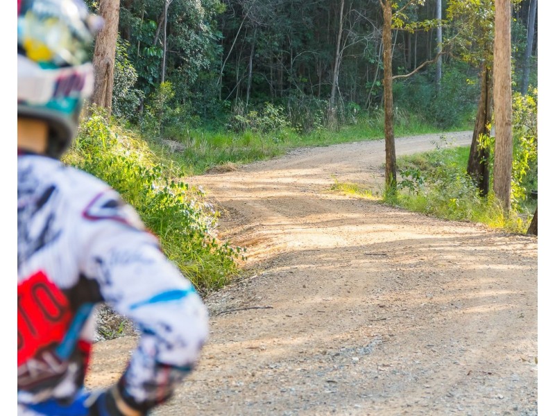 24 Collins Street, Moorina QLD 4506