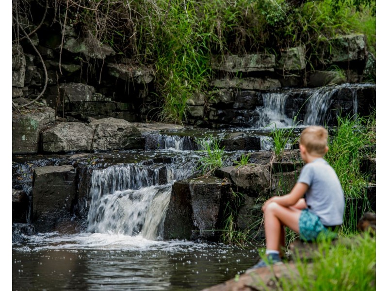 24 Duncan Road, Mount Mee QLD 4521