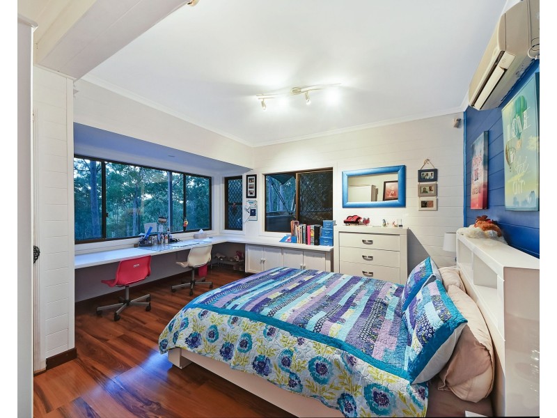 31 Boland Court, Eatons Hill QLD 4037