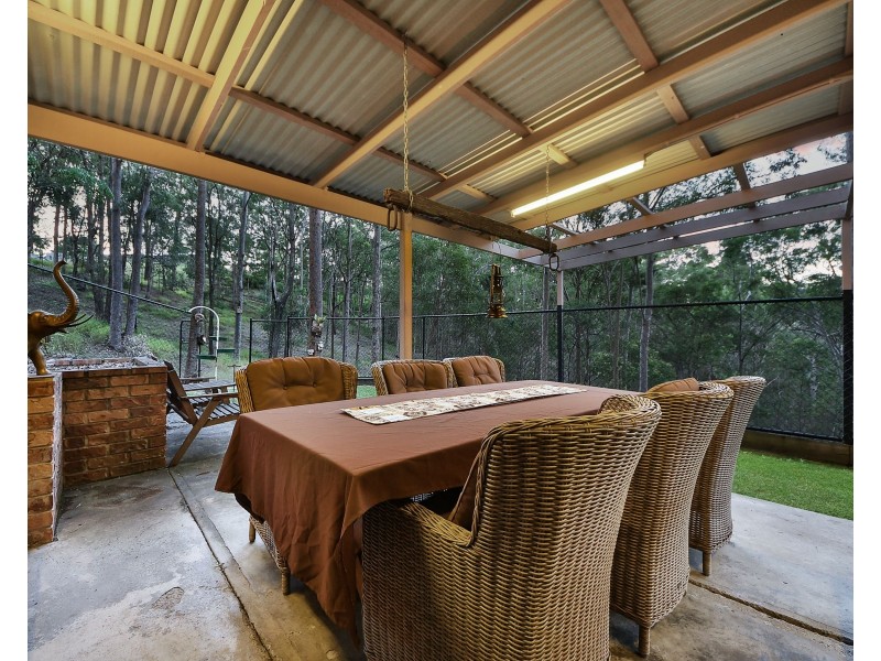 31 Boland Court, Eatons Hill QLD 4037