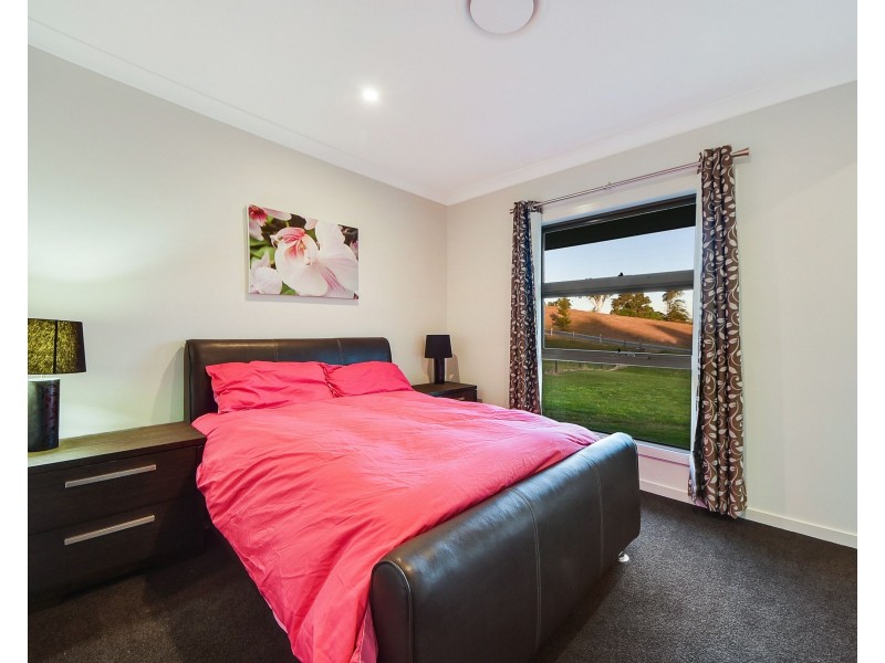 37 Diane Drive, Dayboro QLD 4521