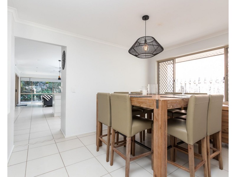 7 Stradbroke Drive, Little Mountain QLD 4551