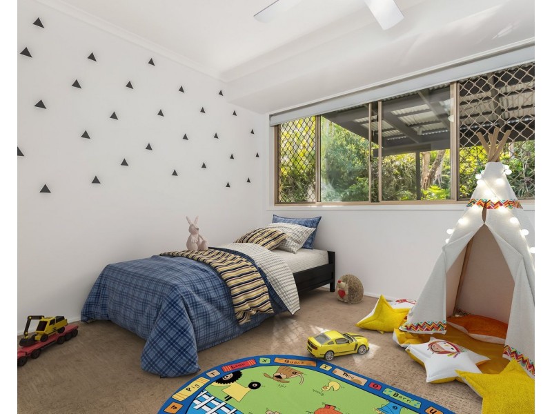 7 Stradbroke Drive, Little Mountain QLD 4551