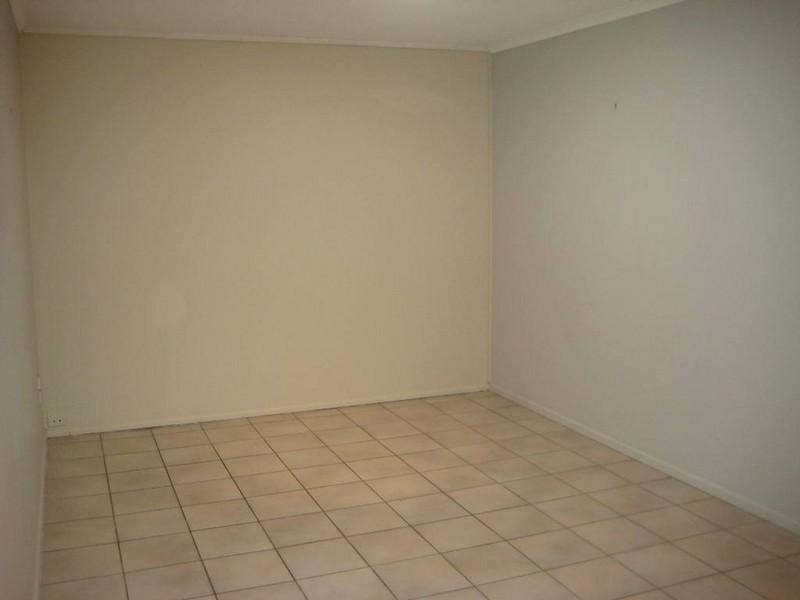 1/3 Cherbourg Street, Petrie QLD 4502