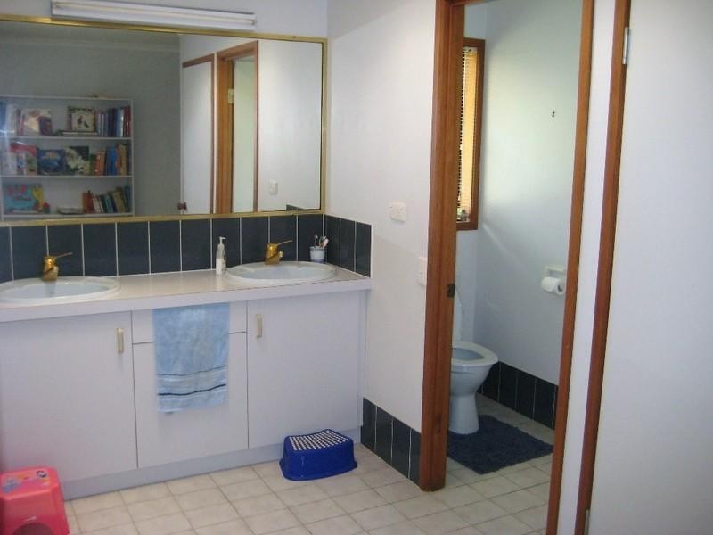 16 Delaney Road, Dayboro QLD 4521