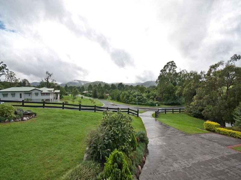 19 Banmore Court, Dayboro QLD 4521