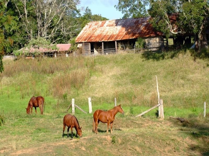 268 Mount Samson Road, Armstrong Creek QLD 4520