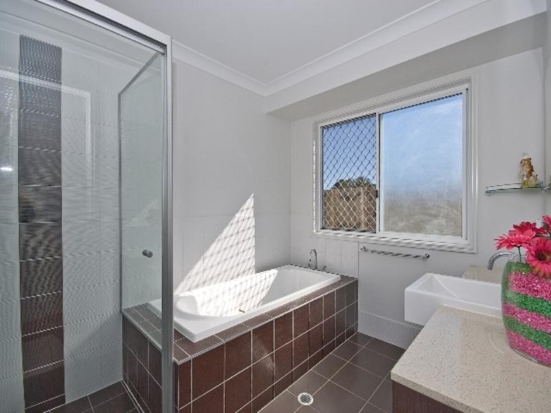 7 Rail Close, Dayboro QLD 4521