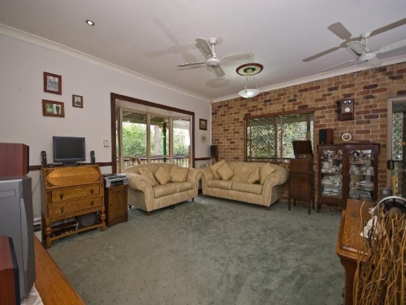 32 Rohlf Street, Dayboro QLD 4521