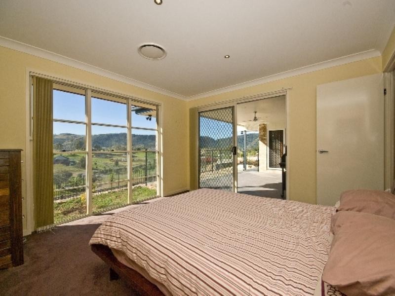 1 Diane Drive, Dayboro QLD 4521