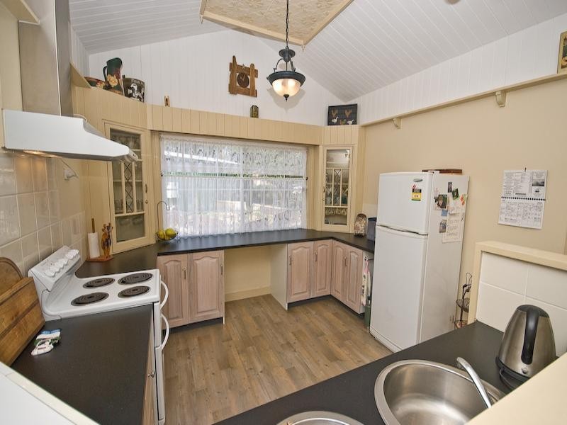 269 Robinson Road, Mount Mee QLD 4521