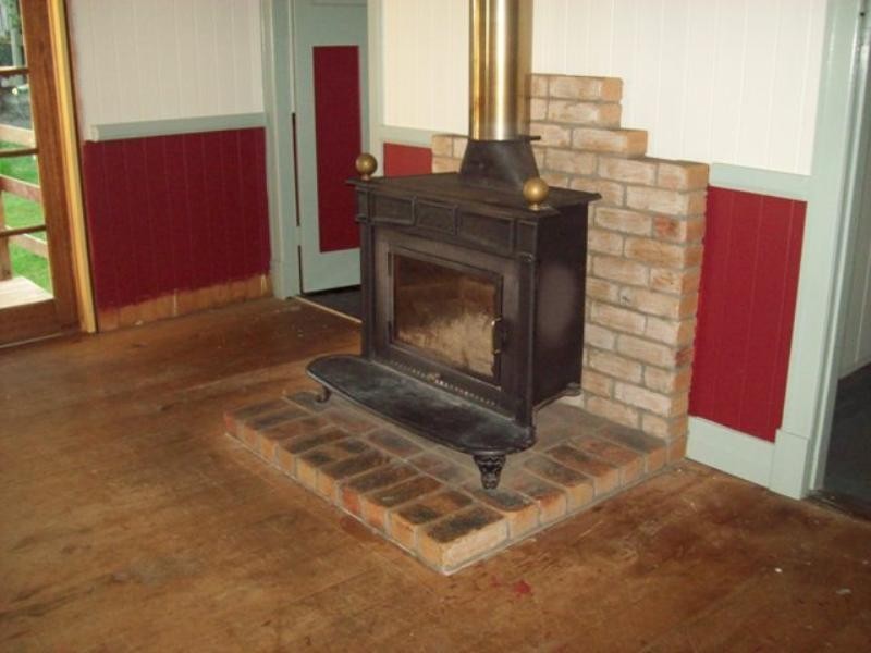 42 McKenzie Street, Dayboro QLD 4521