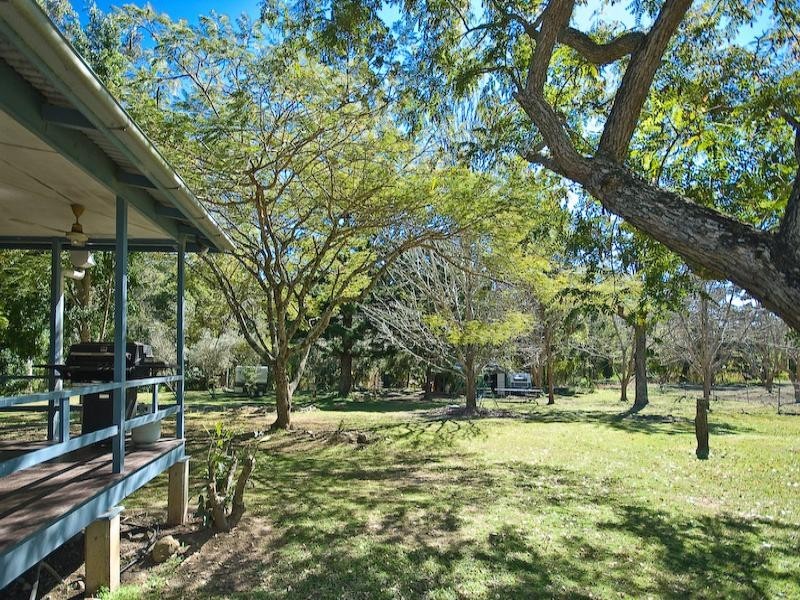 1048 Laceys Creek, Dayboro QLD 4521