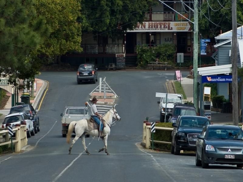 4 Oakland Court, Dayboro QLD 4521