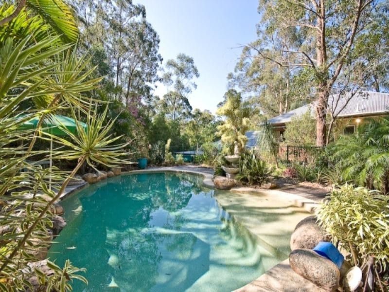 16 Rohlf Street, Dayboro QLD 4521